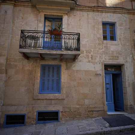 House Of Character In Valletta Exterior photo